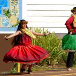 Beautiful Hula Dancers!
